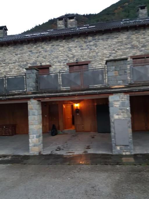 Adosado En Villanua Con Wifi Dış mekan fotoğraf