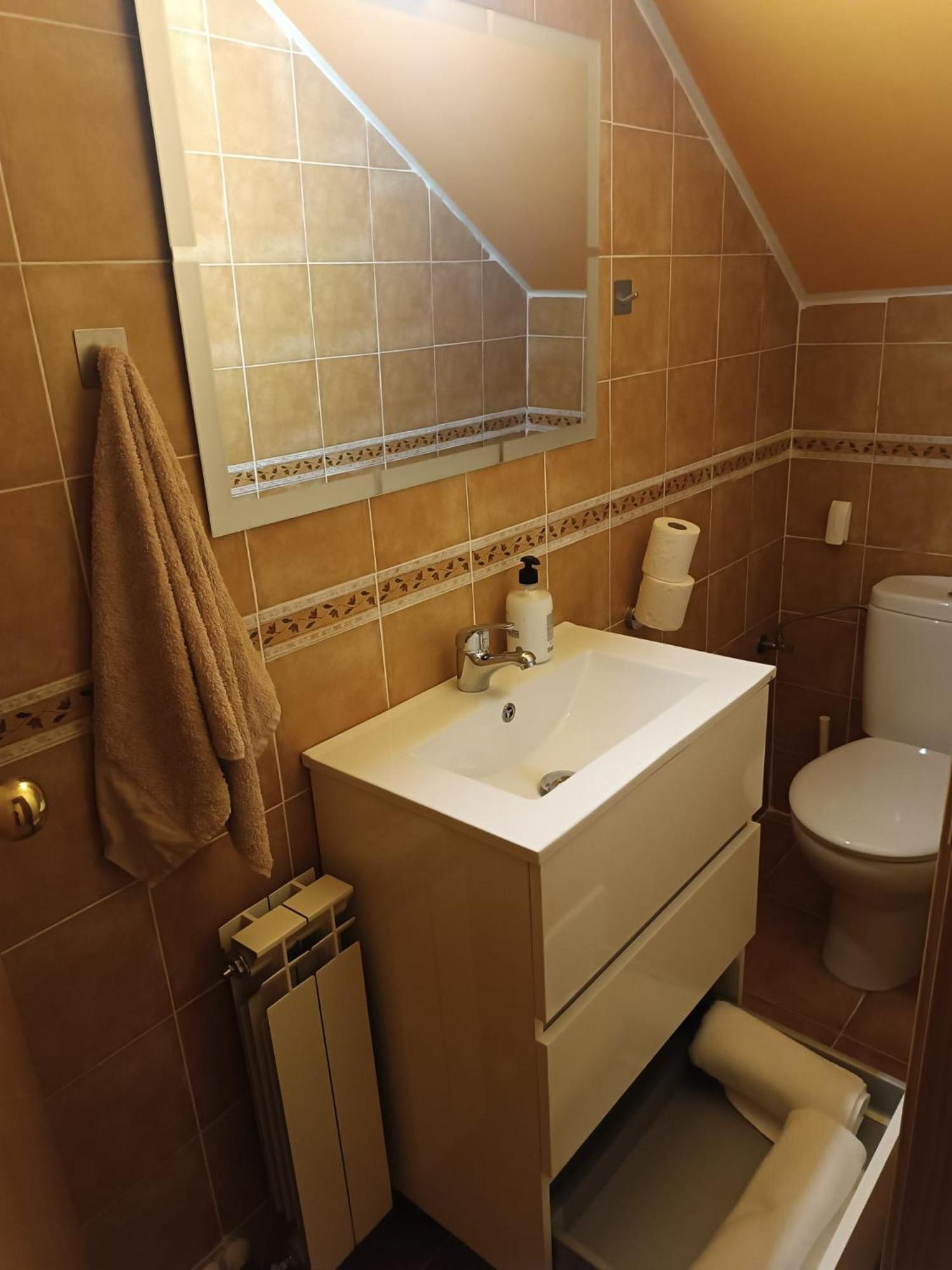 Adosado En Villanua Con Wifi Dış mekan fotoğraf